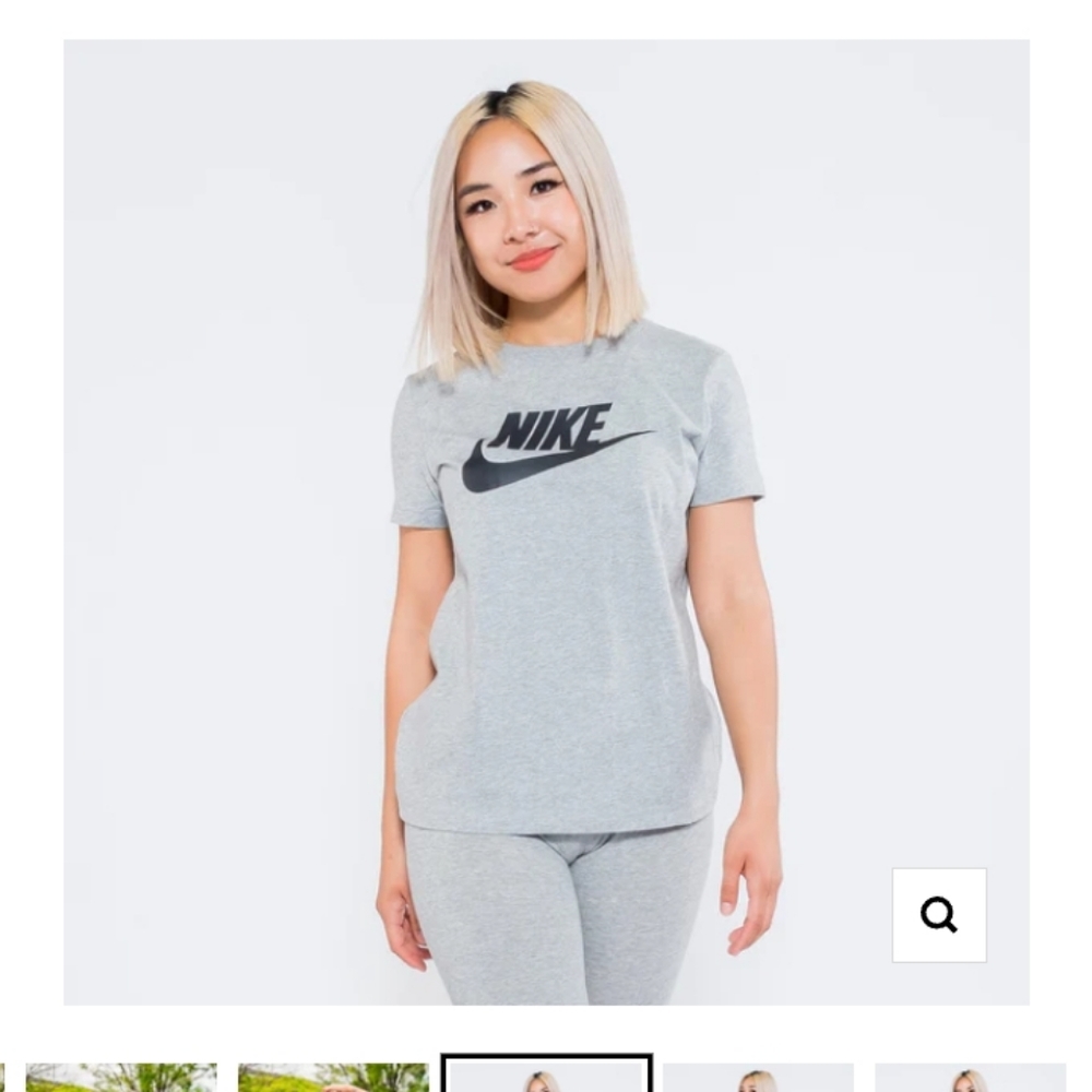 Nike Essential Sportswear Tee
